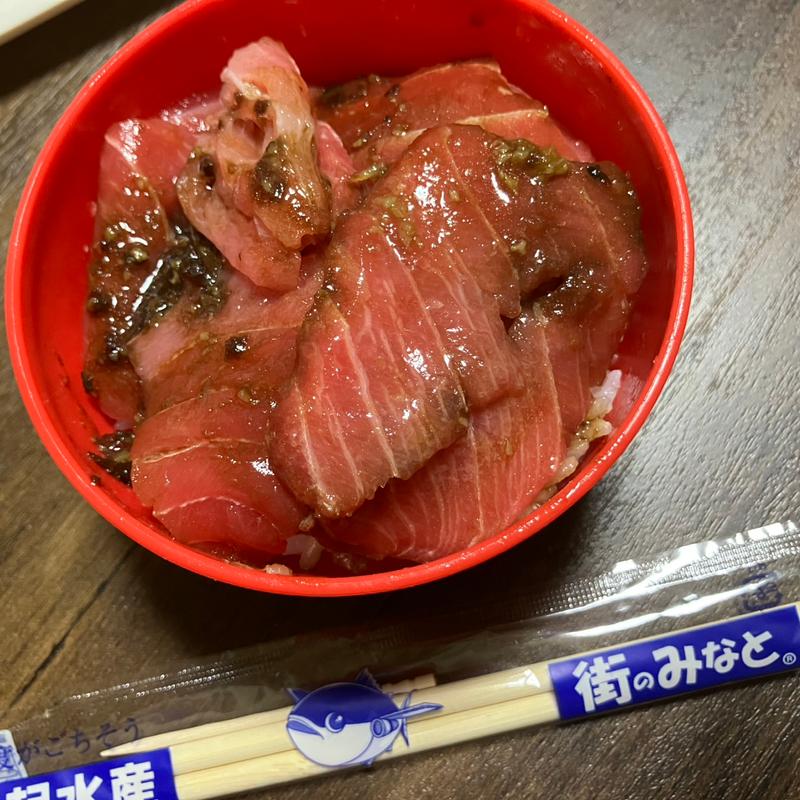 中トロ丼(大起水産 街のみなと まぐろパーク 堺本店)