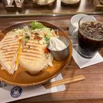 じゃがチーズ サルサソースパニーニ(マルセイコーヒー)