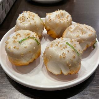 焼き小籠包(弄堂 南森町本店)