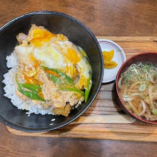 かつ丼(栄家)