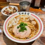 煮干しワンタンそば(松戸中華そば 富田食堂)
