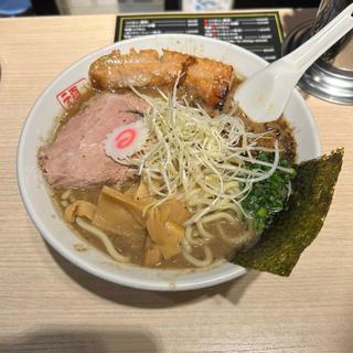 ラーメン＋炙りチャーシュー(東京アンダーグラウンドラーメン 頑者 （TOKYO UNDERGROUND RAMEN 頑者）)