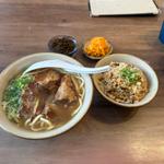 ソーキそばとジューシーセット