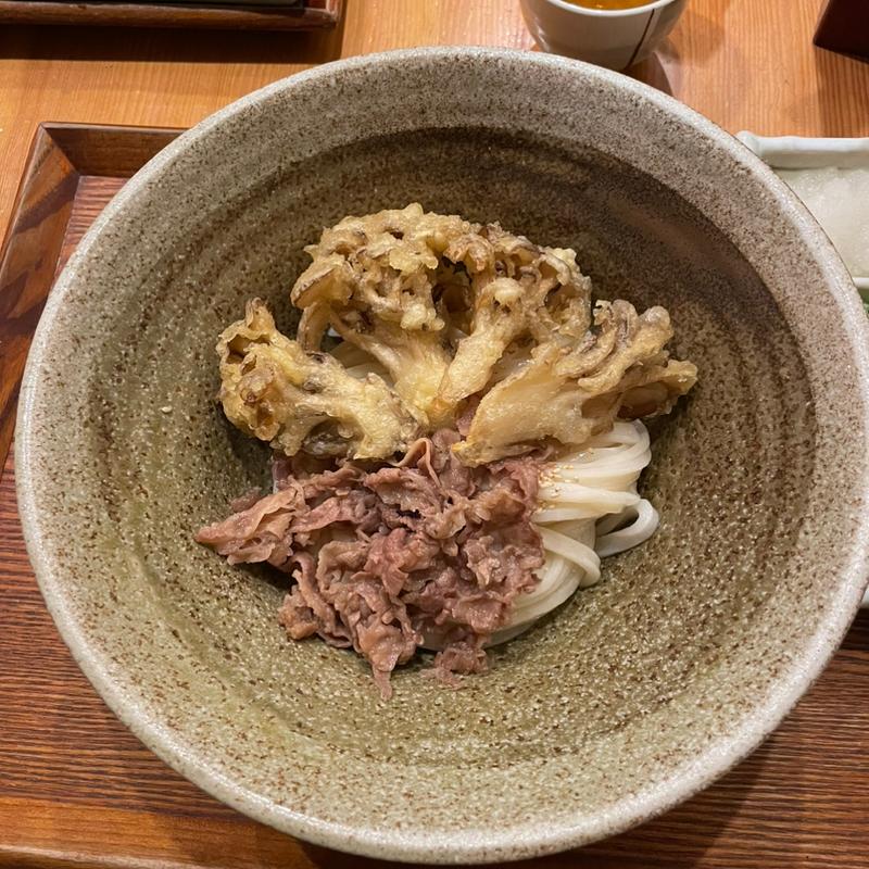 肉まいたけ天生じょうゆ(踊るうどん 梅田店)