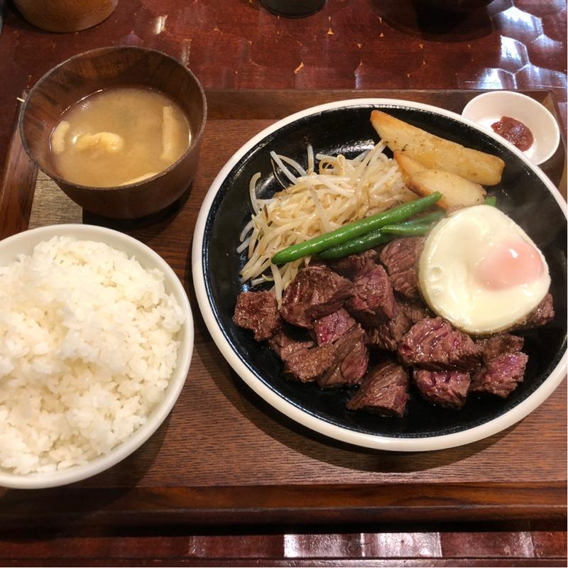 番人ステーキ定食300g(ステーキ食堂 肉の番人)