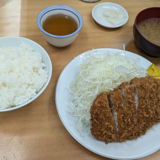 ロースかつ定食(山家 上野店)