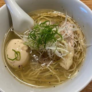 味玉塩らぁ麺(らぁ麺 はやし田 多摩センター店)