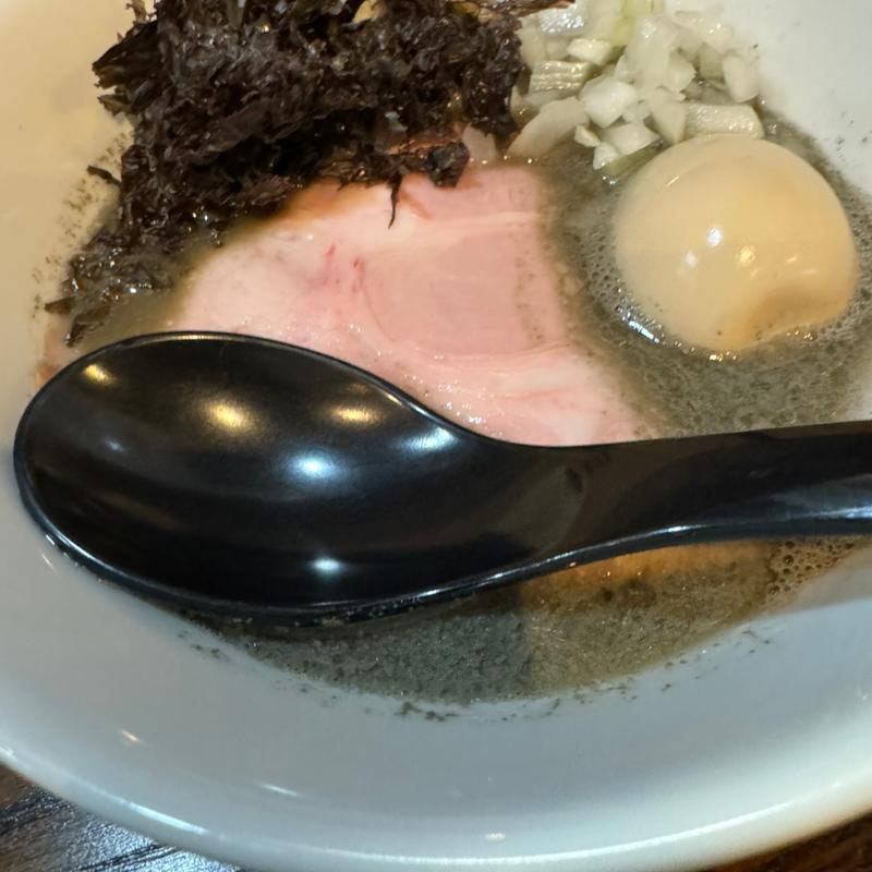 濃厚3段仕込み煮干し蕎麦 しょうゆ (味玉)(麺や空と大地)