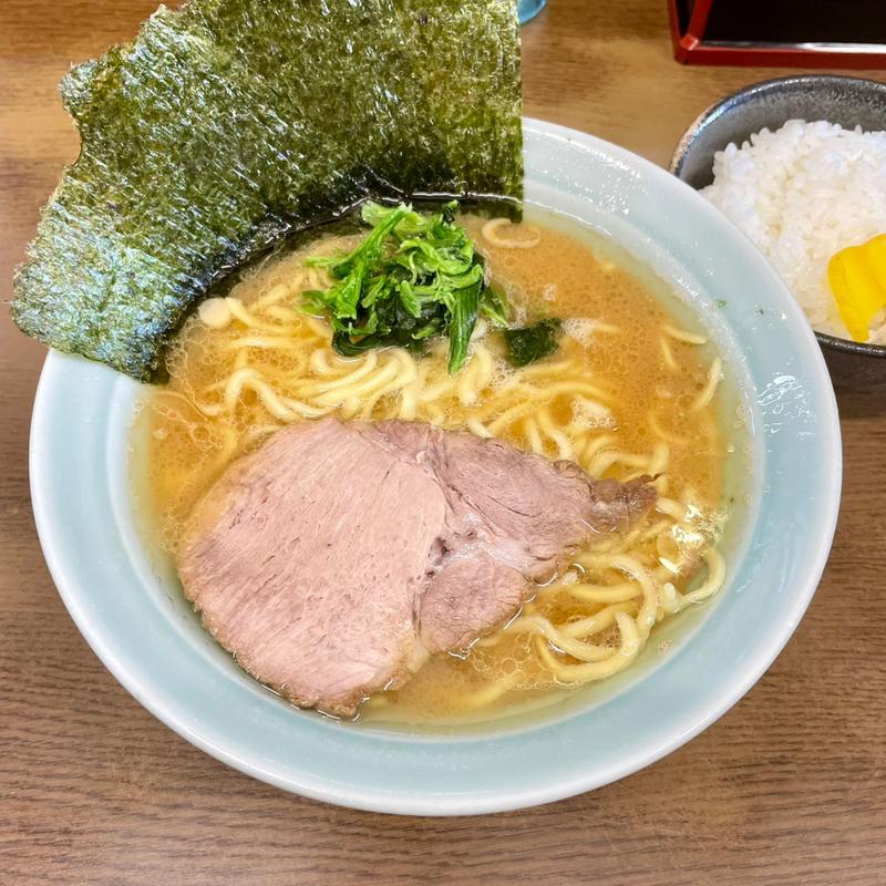 ラーメン　並(寿々喜家 （スズキヤ）)
