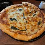 ゴルゴンゾーラのピザ(GLUCK)