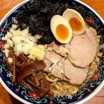 ニボガッツ 大盛 味玉