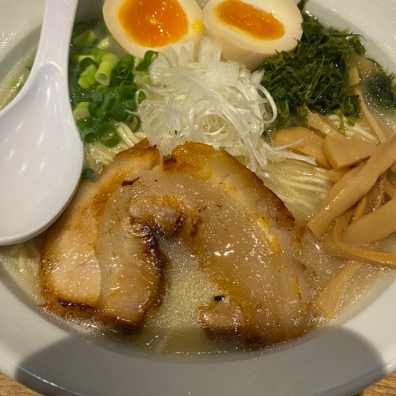 濃厚鶏白湯らーめん(塩)(飛翔 )