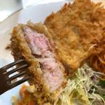 ポークカツ(洋食ムチュ)