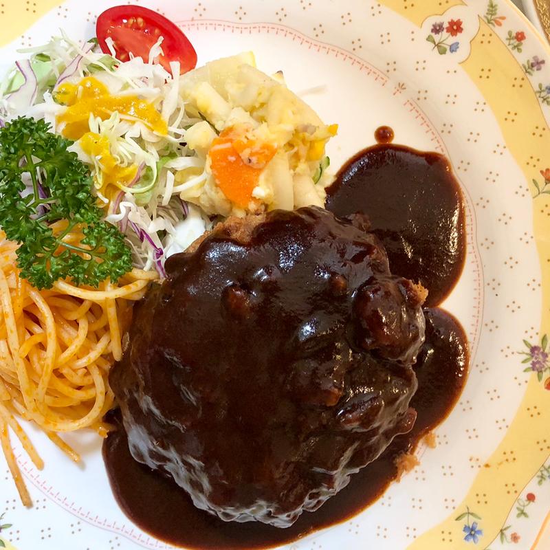 ランチ メンチカツ(洋食ムチュ)