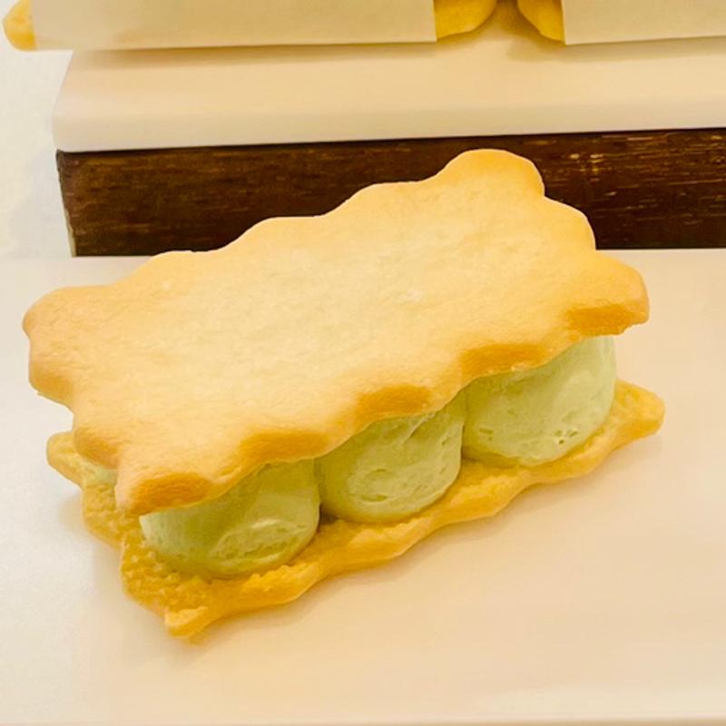 サブレサンド　ピスタージュ(エシレ・パティスリー オ ブール 東急フードショー エッジ店)