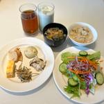 朝食ビュッフェ