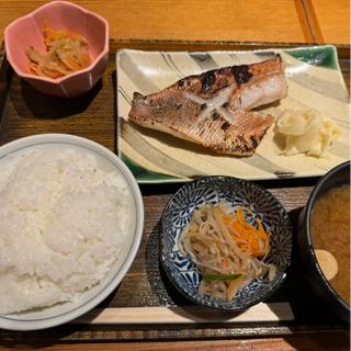 赤魚の定食(恵比寿 土鍋炊ごはん なかよし 並木橋店)