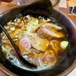 醤油ラーメン(ラーメン勝ちゃん)