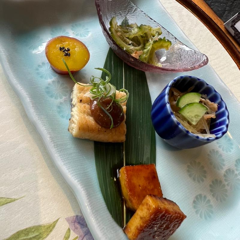 (コース料理 ふいご)穴子の白焼き山椒ソース粟麸の照り焼き(川久)