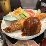 大エビフライとコロッケ1個定食