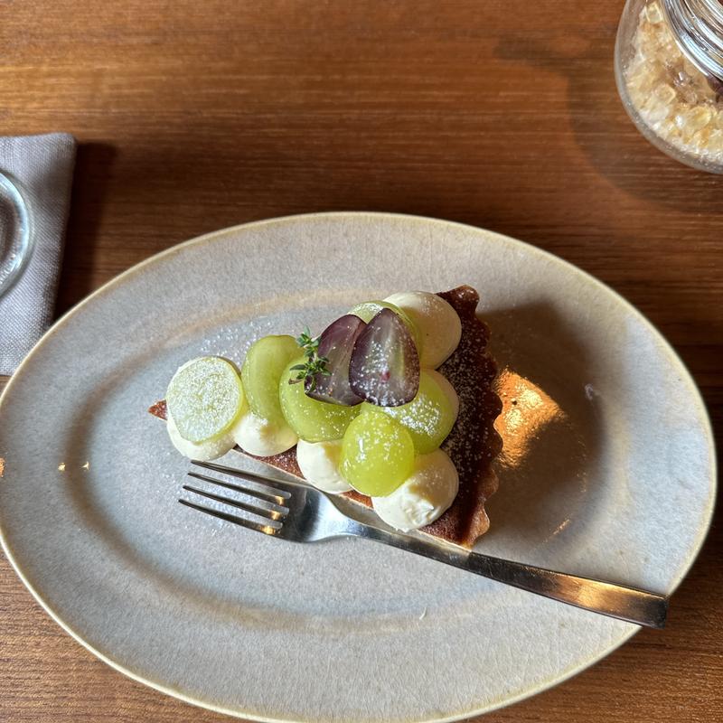 フルーツタルト(お菓しとそらしと)