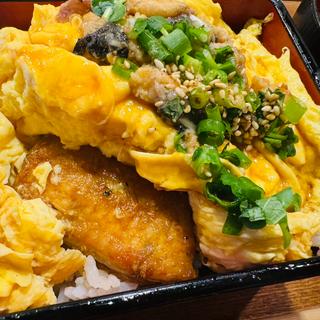 DXオムライス(新宿寅箱)