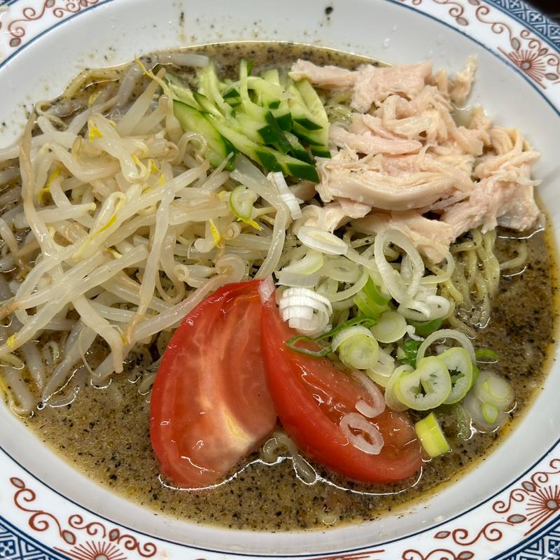 黒棒棒鶏麺(岩手県庁生活協同組合食堂部)