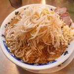 黒ニンニクらーめん(らーめん大 堀切店)