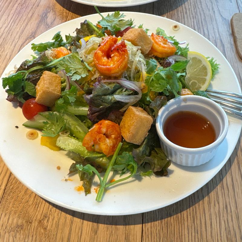 シュリンプソムタムサラダ(RHC カフェ豊洲店)