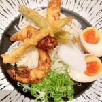 大山鶏ささみ紀州梅蜂蜜漬け天うどん(つるのおんがえし )
