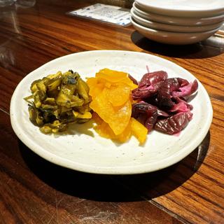 やまうの漬物盛(いが嵐倉庫 )