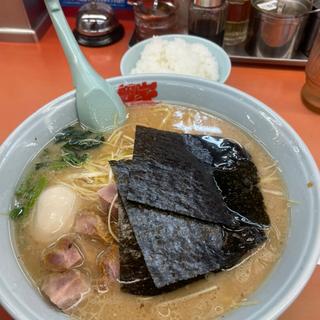 醤油ラーメン(山岡家 桑名店 （やまおかや）)