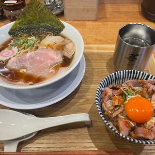 炙りレアチャーシュー丼セット