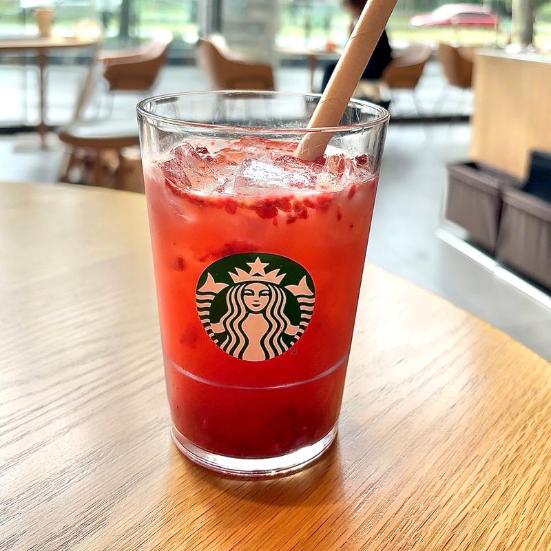 ストロベリー&アールグレイティー(スターバックスコーヒー グランフロント大阪北館1階店)