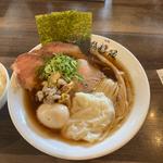 初代しょう油鳥そば煮卵(自家製麺 鶏冠)
