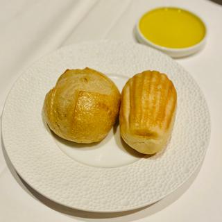 スカラ　ブレッド(ミラノ｜グリル - ハイアットリージェンシー横浜)
