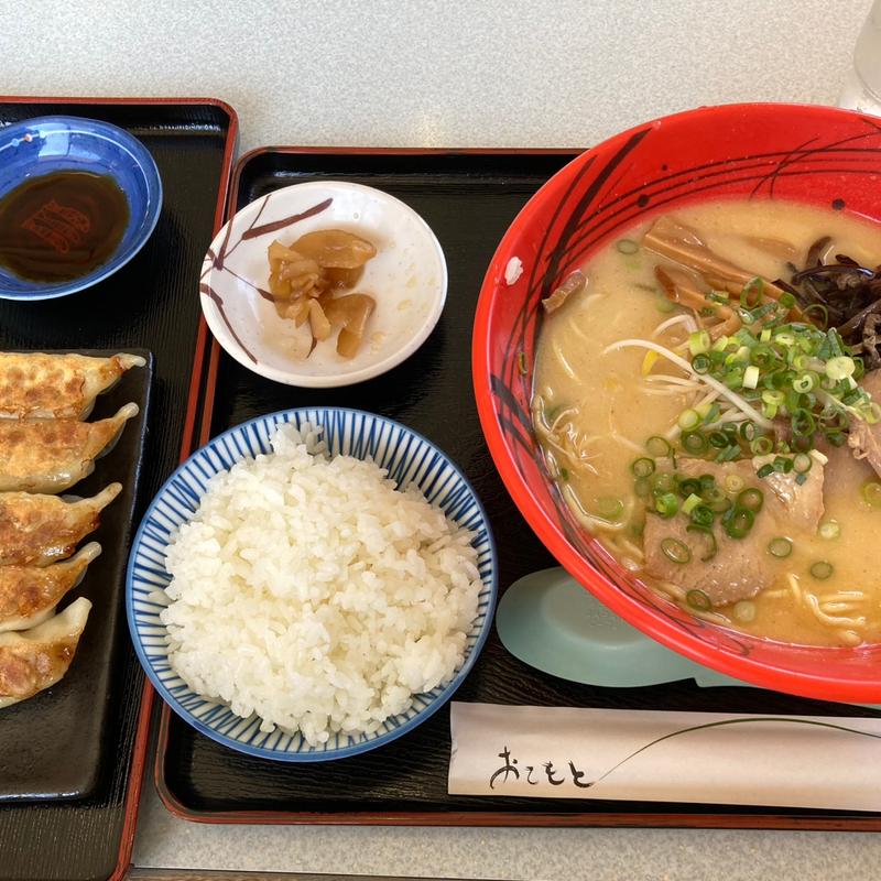 ラーメン　ライス　餃子(桜島SA (上り))
