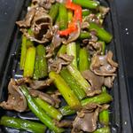 砂ずりとにんにくの芽の黒ペッパー炒め(イオンショッパーズ福岡店)