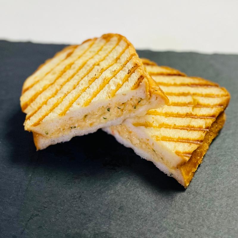 ウニと海老のゴーフレット(ル カフェ ドゥ ジョエル･ロブション ニュウマン新宿店 )