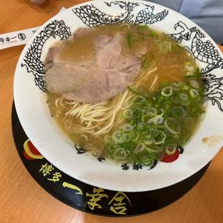 豚骨醤油ラーメン(博多一幸舎 エキマルシェ大阪店)