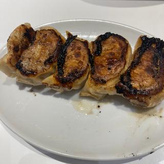 焼餃子（6個）(餃子のラスベガス)