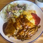 ジュンオムライス　ハンバーグチーズのせ