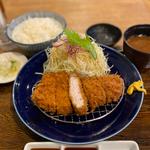 ホエー豚のロースかつ定食160g(とんかつ マ・メゾン東桜店)