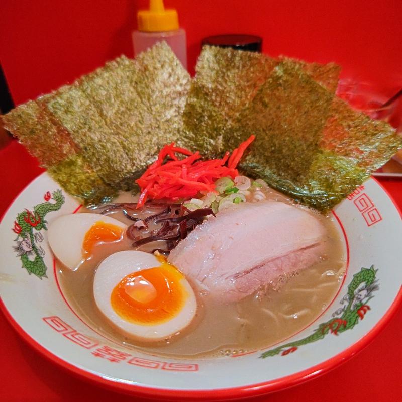 ラーメン＋海苔＋味玉(豚骨オタク！)