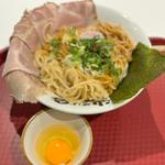 油そば（生卵入り）