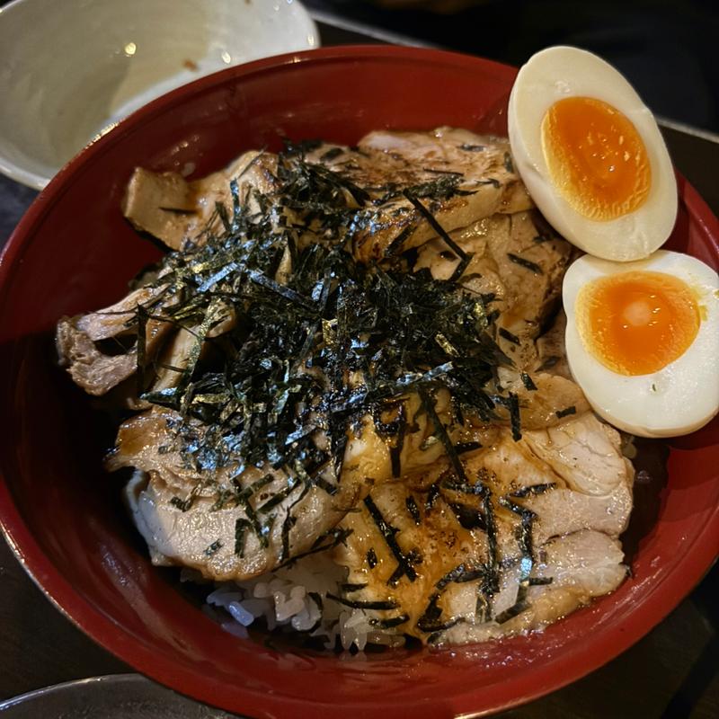 炙りチャーシュー丼(麺's CAFE 喜麺組)