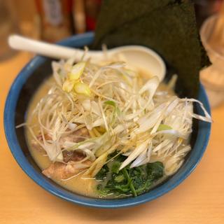 ネギラーメン(ラーメン無邪気 自由が丘南口店)