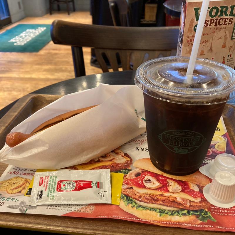 チーズドッグ（モーニング）セット(フレッシュネスバーガー東池袋)