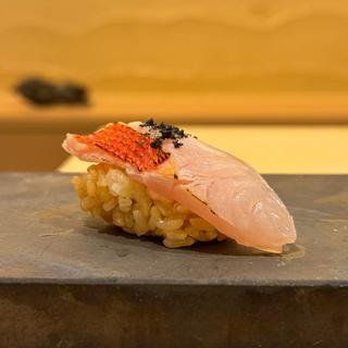 静岡県産 金目鯛 竹炭塩(鮨 いわた)