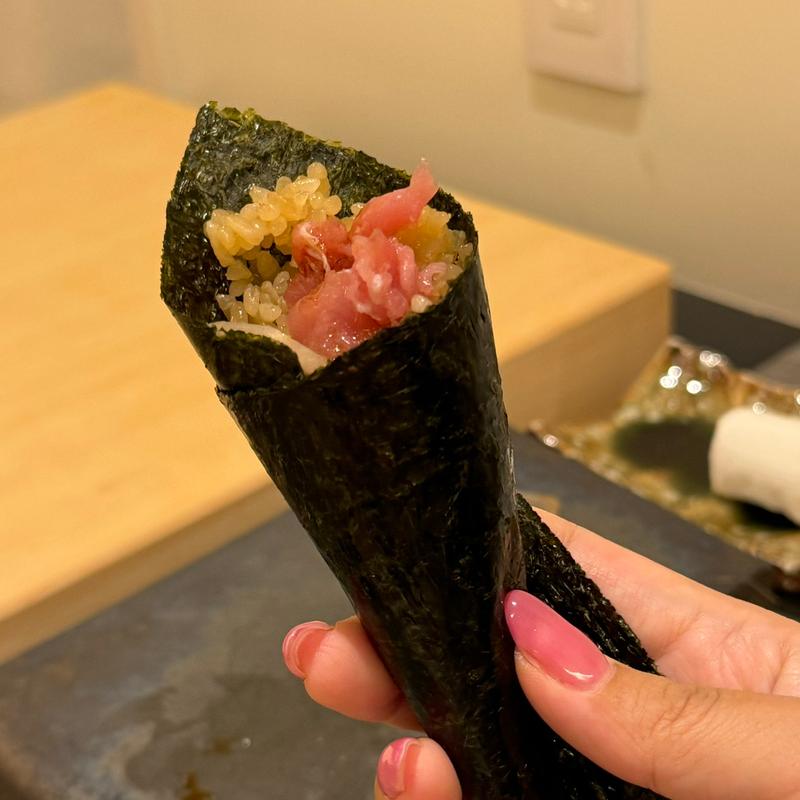 トロタク(鮨 いわた)